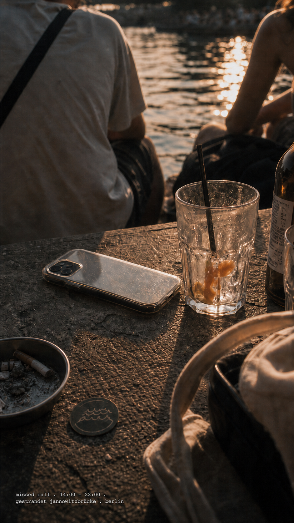 phone down by the spree